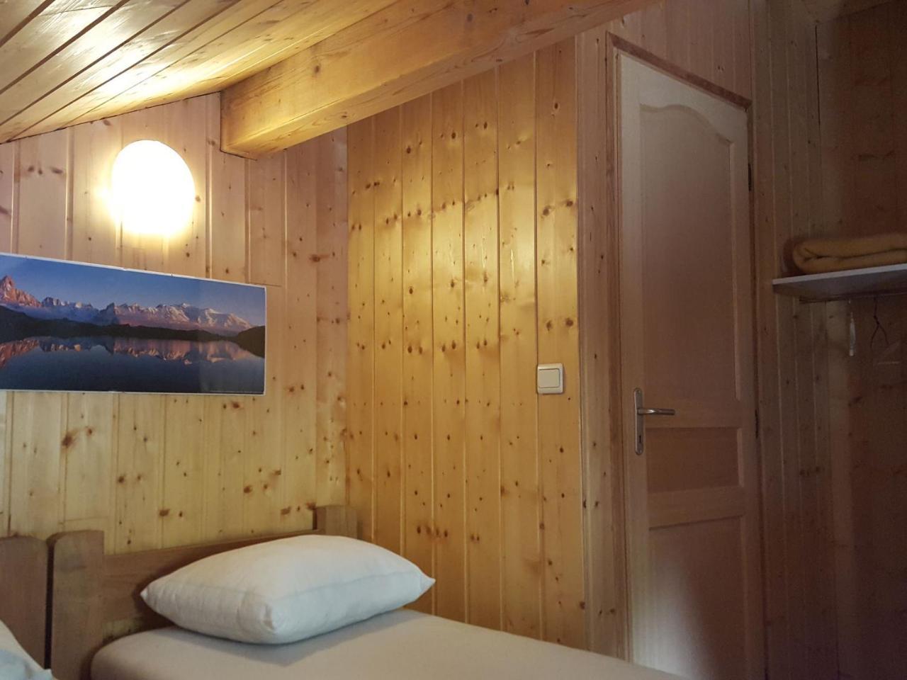 8 10 pers chalet just 700 meters outside Les Gets Extérieur photo