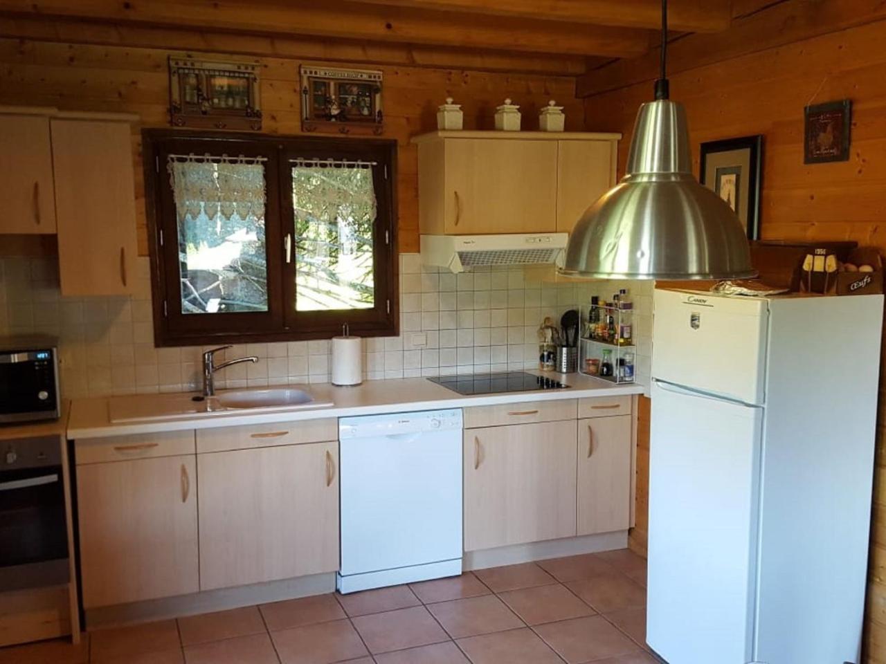 8 10 pers chalet just 700 meters outside Les Gets Extérieur photo